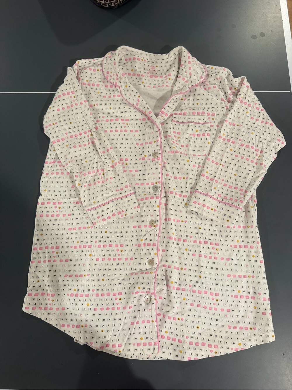 Roller Rabbit Nightgown - Picture 2 of 3